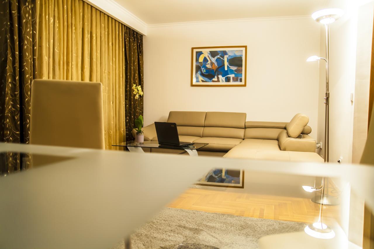 Business Class Apartment Cluj-Napoca Luaran gambar